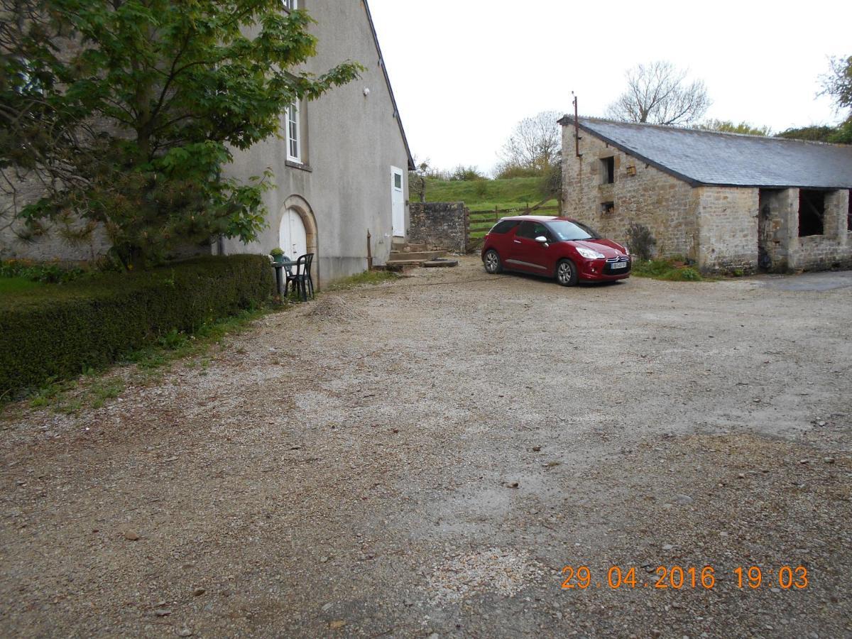 Bed and Breakfast Ferme Manoir La Fiere Sainte-Mère-Église Exterior foto